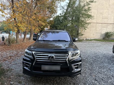 Lexus LX, 2010 — photo 2