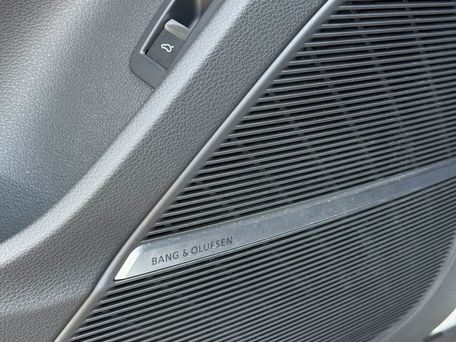 Audi Q7, 2022 — photo 6