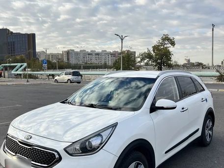 Kia Niro, 2018 — photo 2