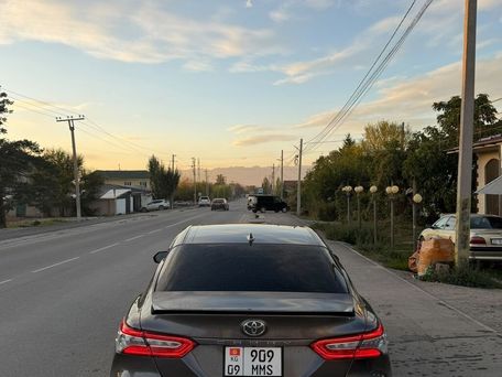 Toyota Camry, 2019 — сүрөт 2