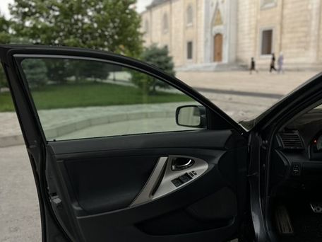 Toyota Camry, 2010 — photo 8