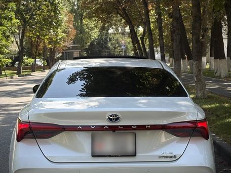 Toyota Avalon, 2019 — photo 3