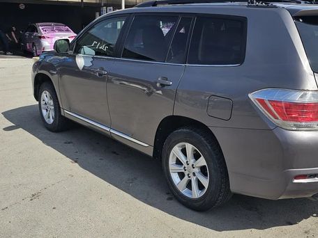 Toyota Highlander, 2012 — фото 1