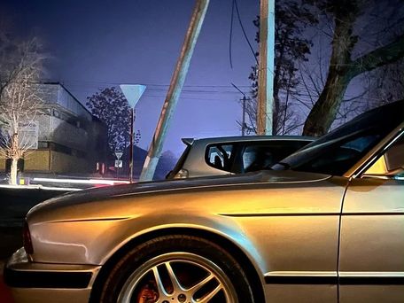 BMW 5 серии, 1991 — 照片 3