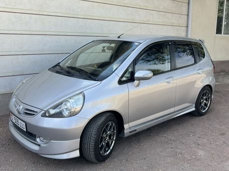 Honda Fit, 2004 — photo 5