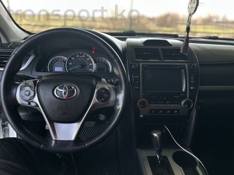Toyota Camry, 2014 — фото 11