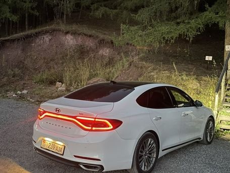 Hyundai Grandeur, 2017
