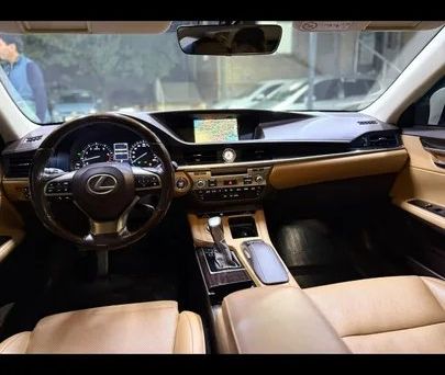 Lexus ES, 2018 — 照片 5