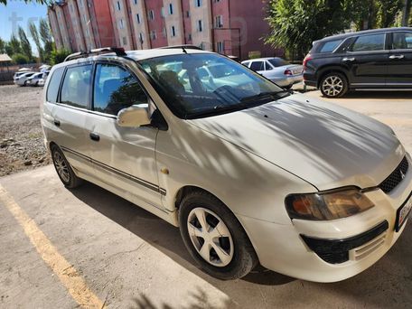 Mitsubishi Space Star, 2003
