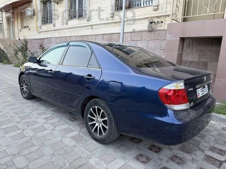 Toyota Camry, 2005 — 照片 3