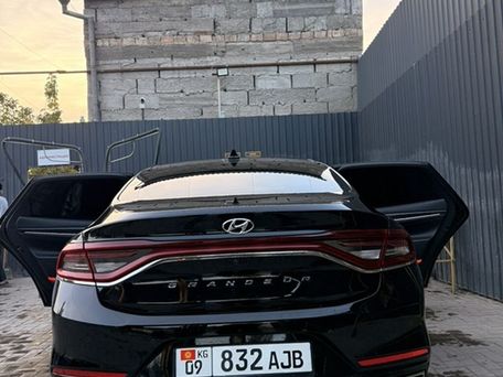 Hyundai Grandeur, 2018 — photo 9