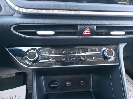 Hyundai Sonata, 2021 — photo 16