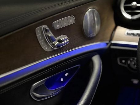 Mercedes-Benz E-Class, 2018 — photo 7