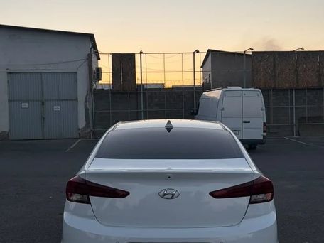 Hyundai Avante, 2019 — сүрөт 6