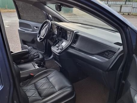 Toyota Sienna, 2018 — 照片 7