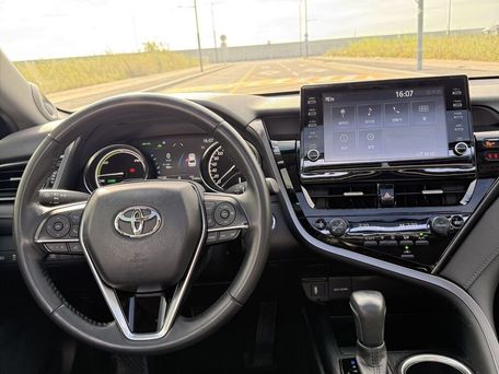 Toyota Camry, 2021 — фото 18