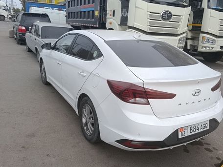 Hyundai Avante, 2019 — 照片 3