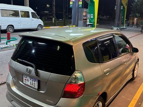 Honda Fit, 2004 — сүрөт 1