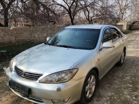 Toyota Camry, 2004 — 照片 2