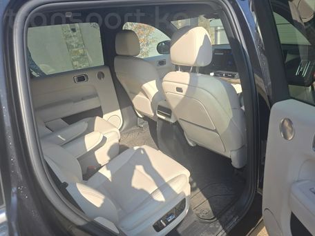 Li Auto (Lixiang) L9, 2023 — photo 9