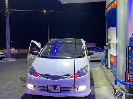 Toyota Estima, 2003 — 照片 1