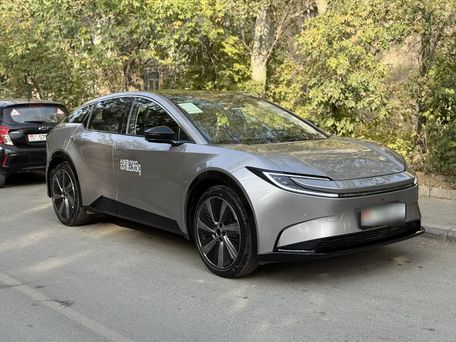 Toyota bZ5, 2026