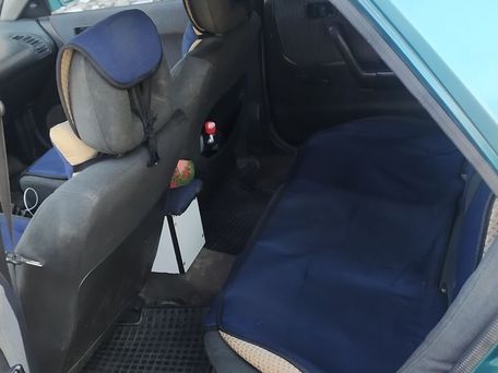 Mazda 323, 1994 — photo 1