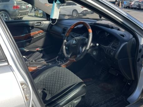 Honda Inspire, 1999 — 照片 2