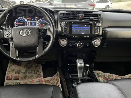 Toyota 4Runner, 2019 — фото 6