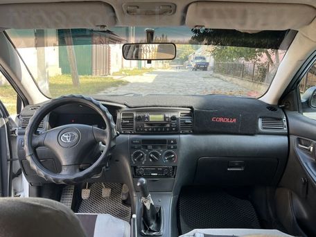 Toyota Corolla, 2004 — photo 9