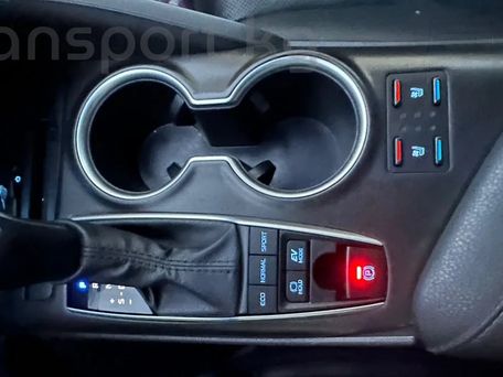Toyota Camry, 2021 — photo 4