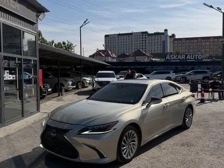 Lexus ES, 2018 — 照片 6