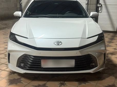 Toyota Camry, 2025 — photo 3