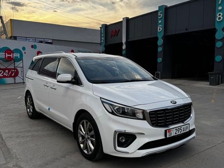 Kia Carnival, 2019 — фото 1