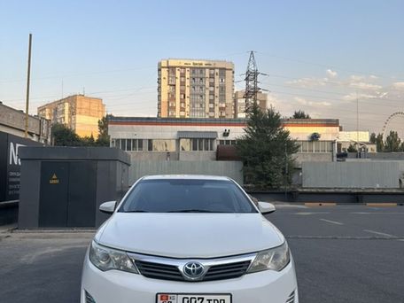 Toyota Camry, 2013