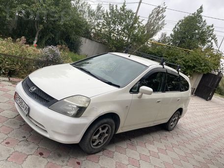 Honda Stream, 2003 — 照片 2
