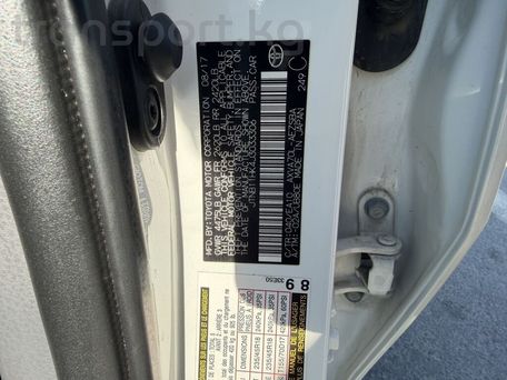 Toyota Camry, 2018 — photo 13