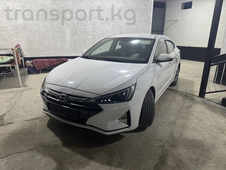 Hyundai Avante, 2018 — 照片 1