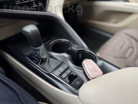Toyota Camry, 2020 — 照片 8