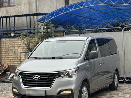 Hyundai Starex, 2020 — фото 1