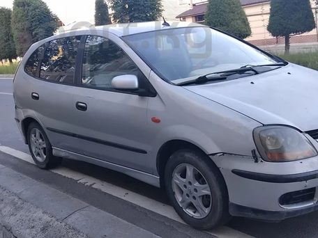 Nissan Almera Tino, 2004 — фото 2