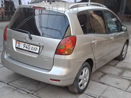 Toyota Corolla Verso, 2002 — 照片 4