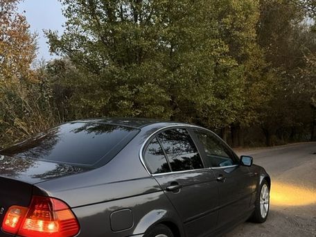 BMW 3 серии, 2003 — 照片 3