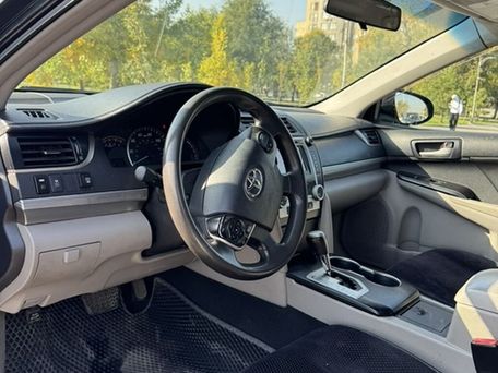 Toyota Camry, 2013 — photo 8
