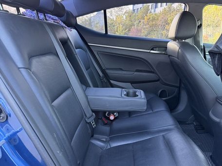 Hyundai Elantra, 2016 — сүрөт 8