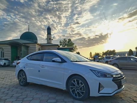 Hyundai Avante, 2019 — photo 3