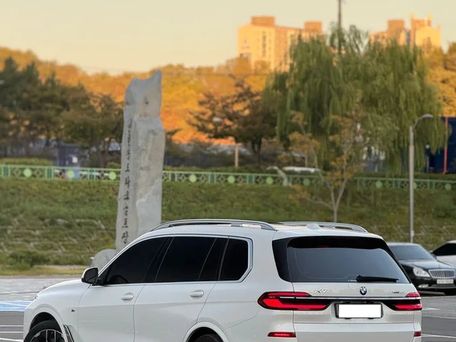 BMW X7, 2023 — photo 6