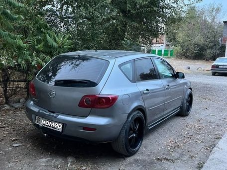 Mazda 3, 2003 — 照片 2
