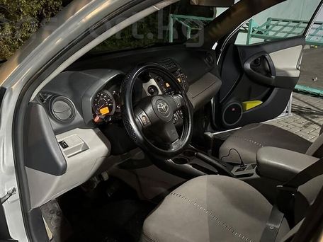 Toyota RAV4, 2011 — photo 4