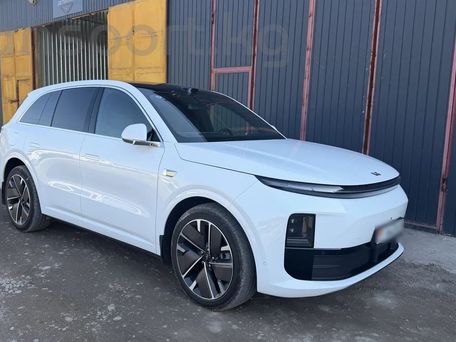 Li Auto (Lixiang) L6, 2025 — photo 1